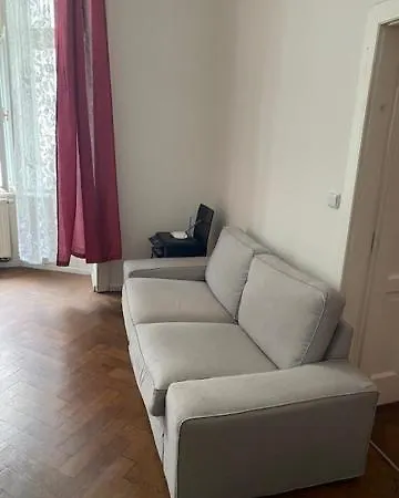 Large 3 Bedroom Family Apartment Close To The River Prague Exterior photo